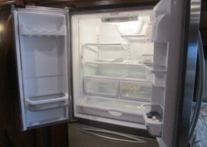 Thats just the refrigerator part, the bottom drawer is all freezer!